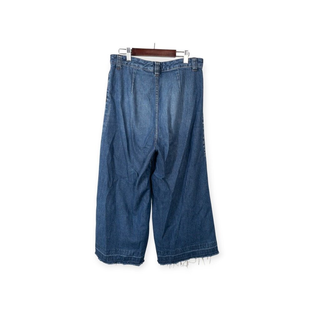We The Free Dawn to Dusk Ultra High Rise Flare Jeans SZ 28 Patch Pocket Crop - Picture 3 of 16